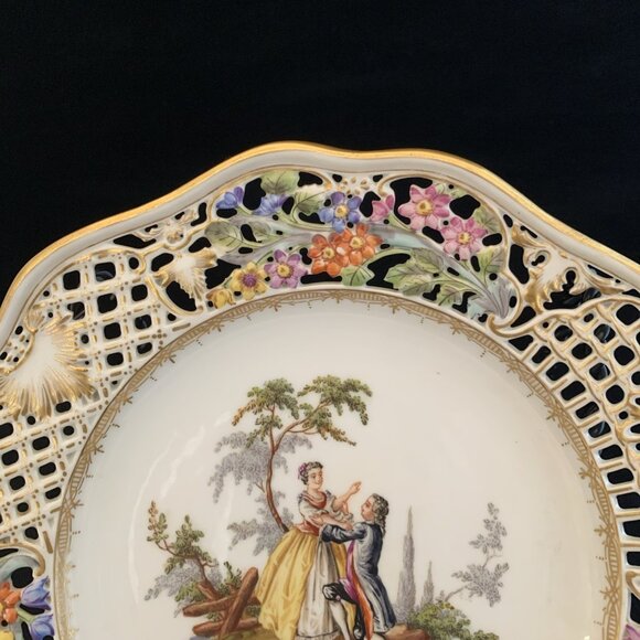 Helena Wolfsohn Reticulated Plate 8.5" Watteau Couple Scene Dresden Germany 1 - Picture 7 of 9